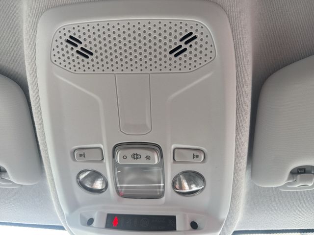 Corsa Edition 1.2 KLIMA PDC TEMPOMAT BC BLUETOOT