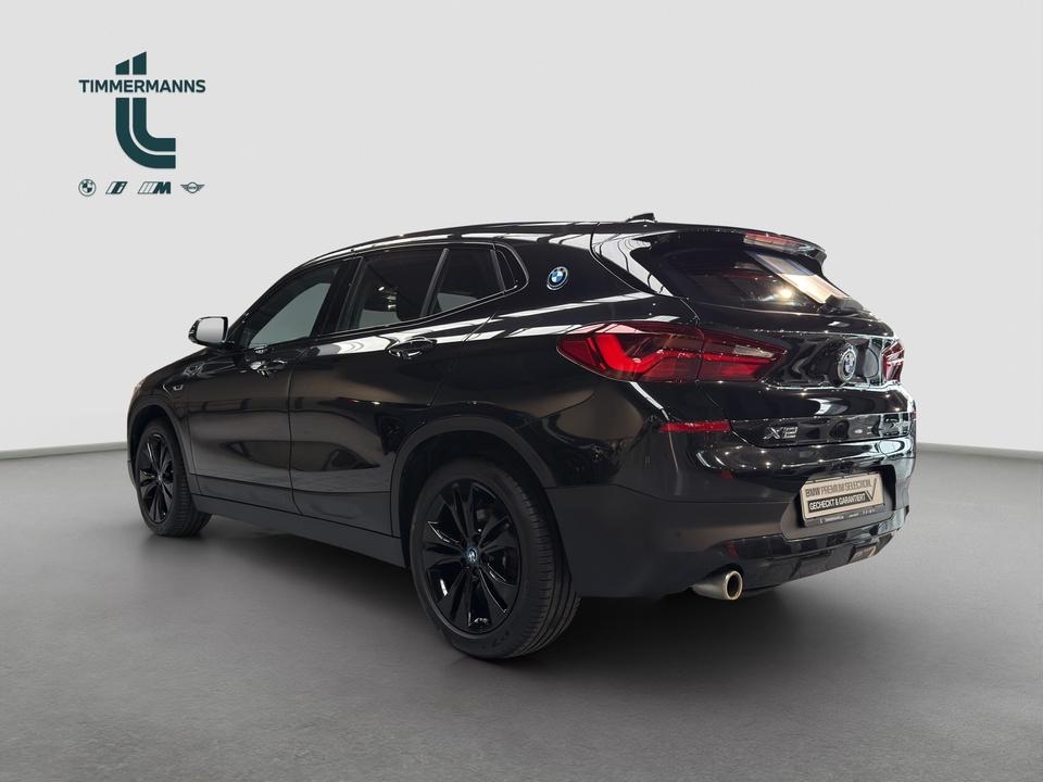 BMW X2 xDrive25e Edition Gold Play Steptronic Navi