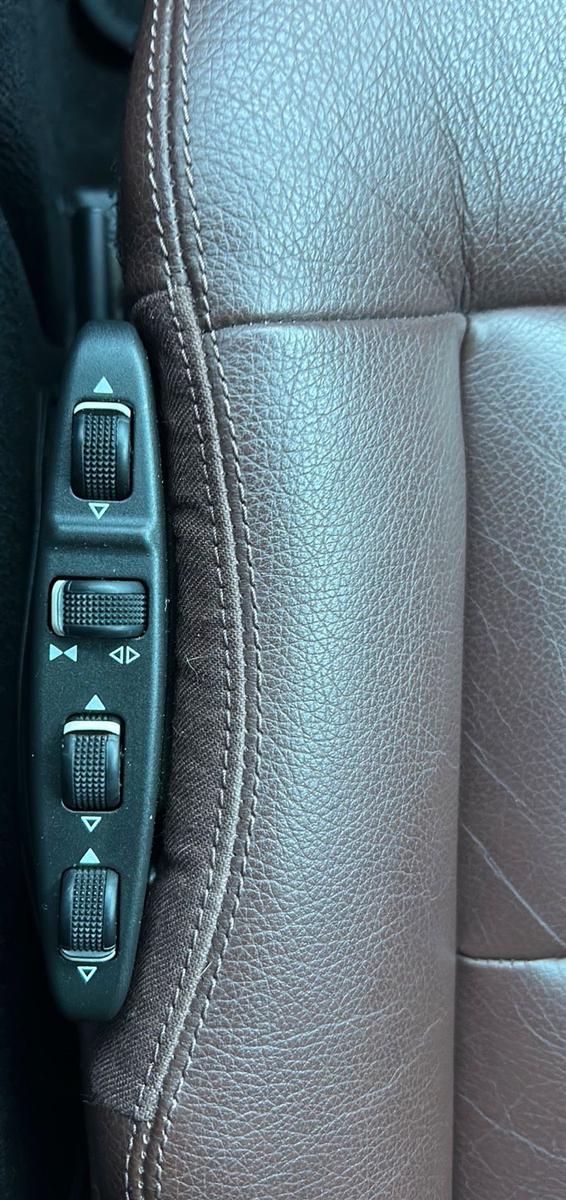 Mercedes-Benz E220 2010 — photo 6