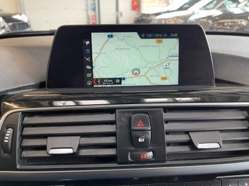 BMW 320 Touring 320 d xDrive *NAVI*TEMPOMAT*SZHZ*AHK