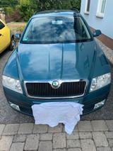 Skoda Octavia Combi 1.6 FSI tiptronic Ambiente Amb... - gebrauchte Skoda Octavia aus dem Jahr 2005