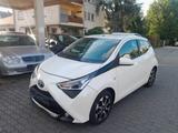 Toyota Aygo AYGO x-play club - Toyota Aygo (X): Play Club