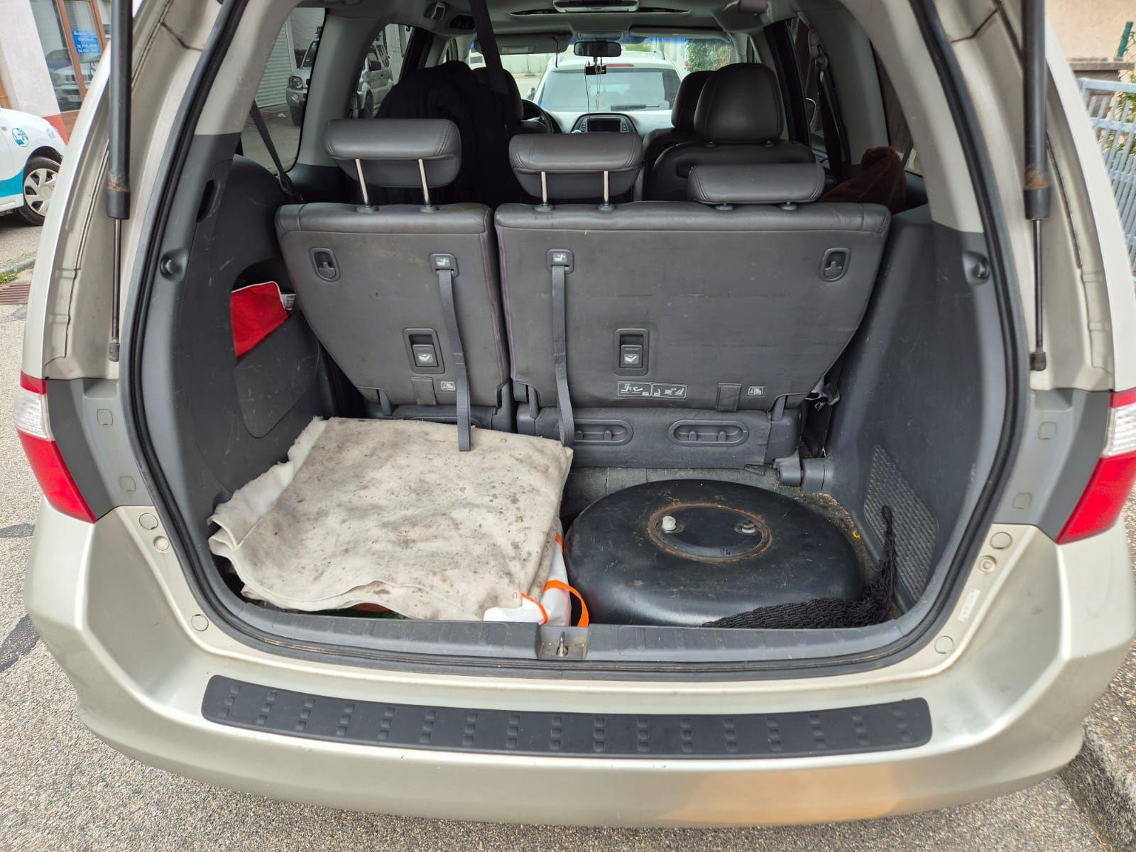 Honda Odyssey 2006 — photo 13
