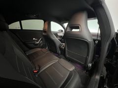 MERCEDES-BENZ CLA 35 AMG / PERFORMANCE / NUR 53.tKM / 4x4 / MERCEDES-BENZ CLA 35 AMG / PERFORMANCE / NUR 53.tKM / 4x4 /