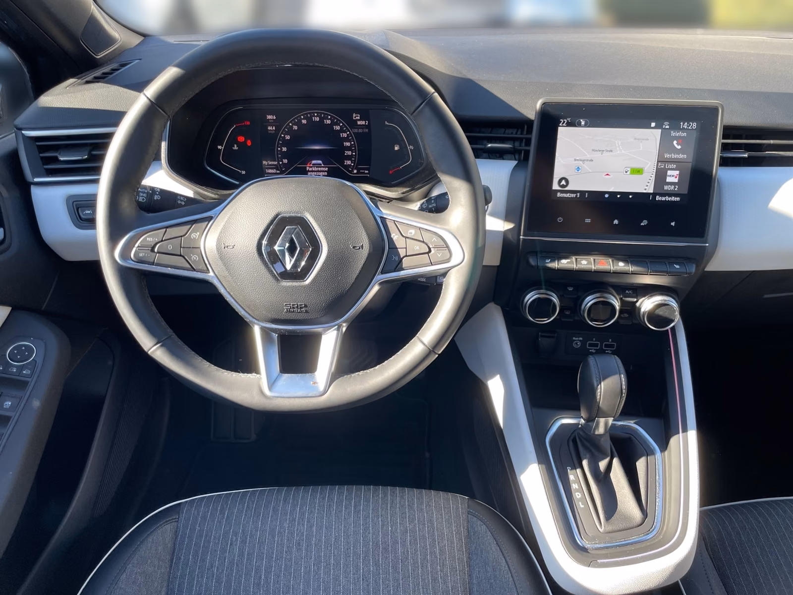 Renault Clio V TECHNO TCe 90 X-tronic
