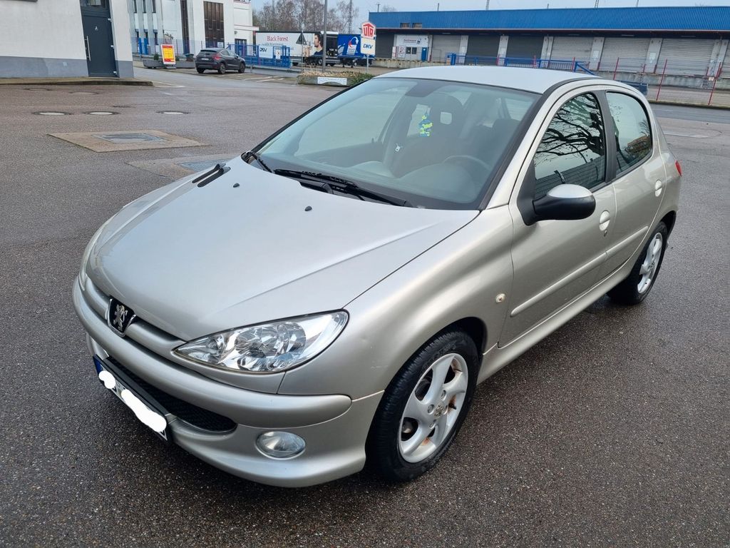 Peugeot 206