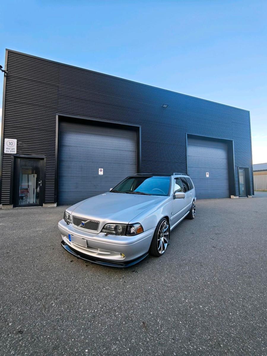Volvo V70