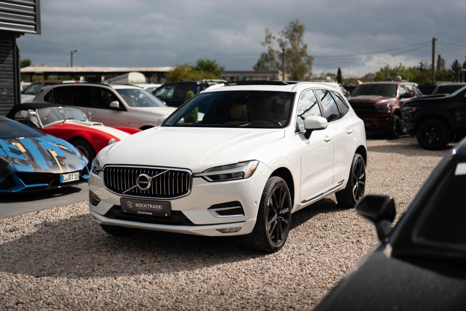Fahrzeugabbildung Volvo XC60 T5 Inscription AWD | ACC | Pano | H&K | LED
