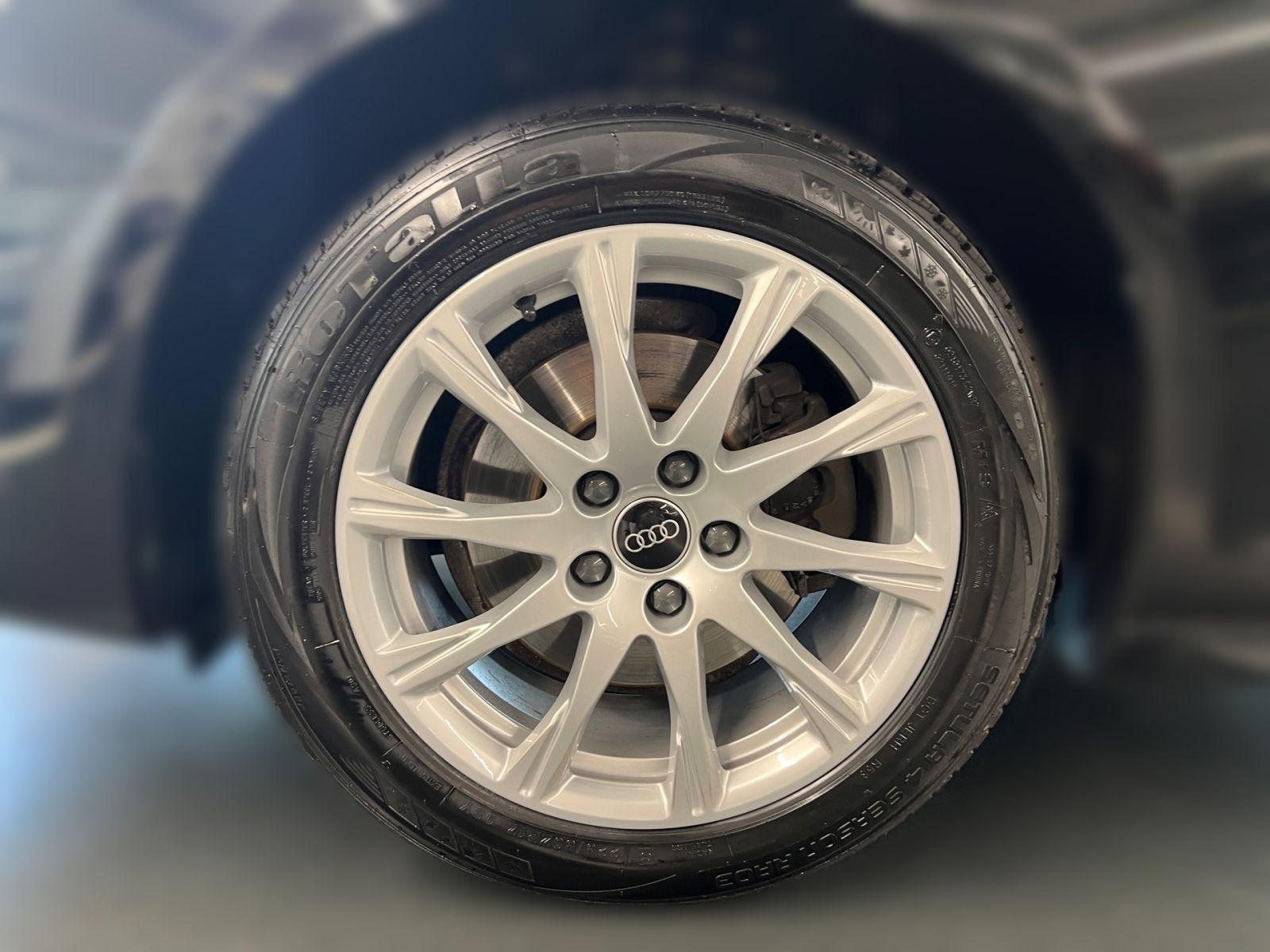 Audi A4 - Bild 4