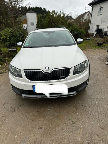 Skoda Octavia 2.0 TDI 4x4 Scout Combi Scout