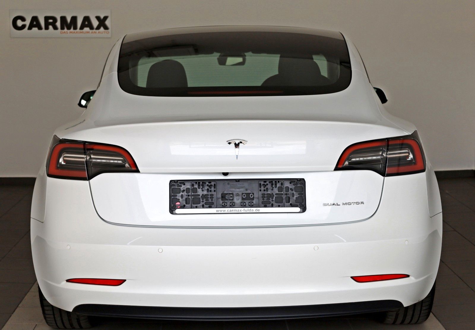 Fahrzeugabbildung Tesla Model 3 Long Range AWD, Autopilot 3, Panorama,WR