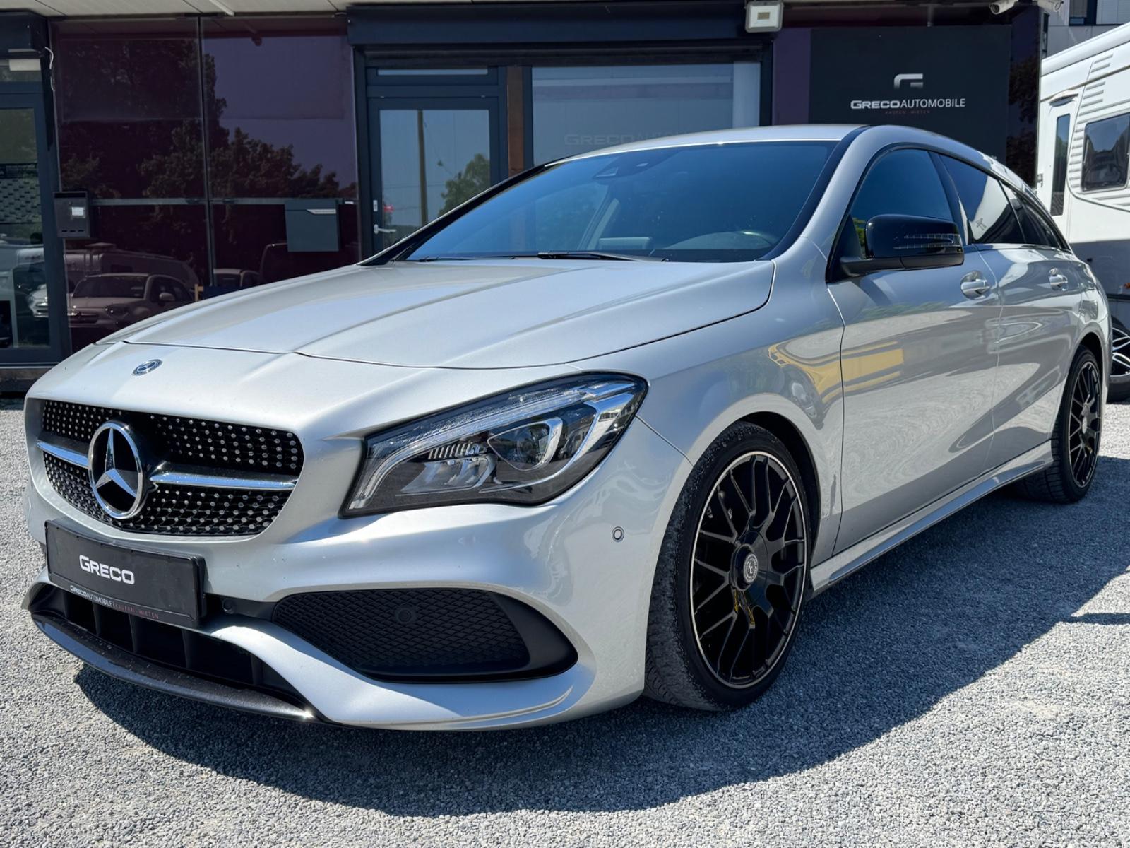 Mercedes-Benz CLA 220d 4Matic | AMG | LED | Keyless | Kamera