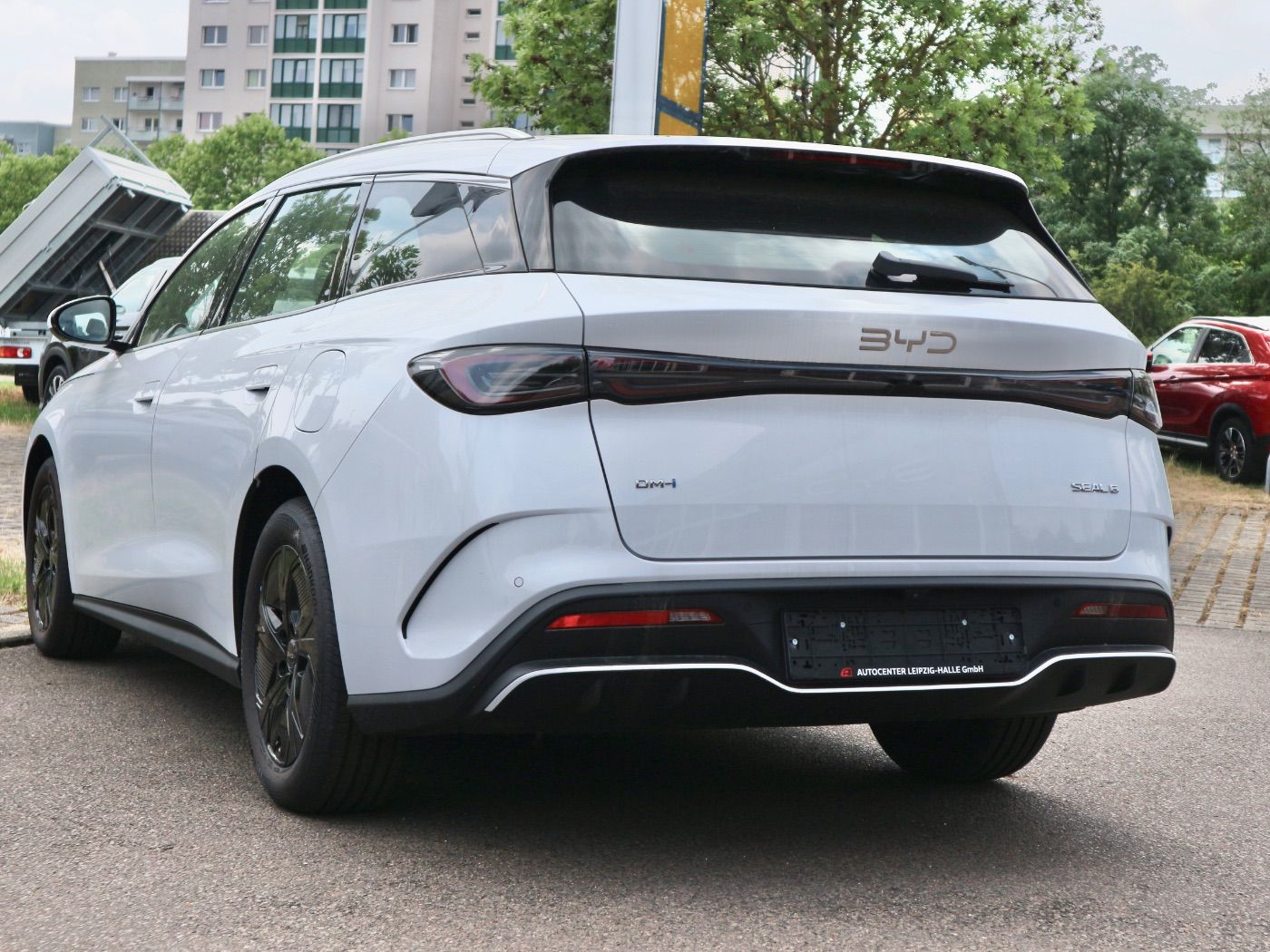 BYD SEAL 6