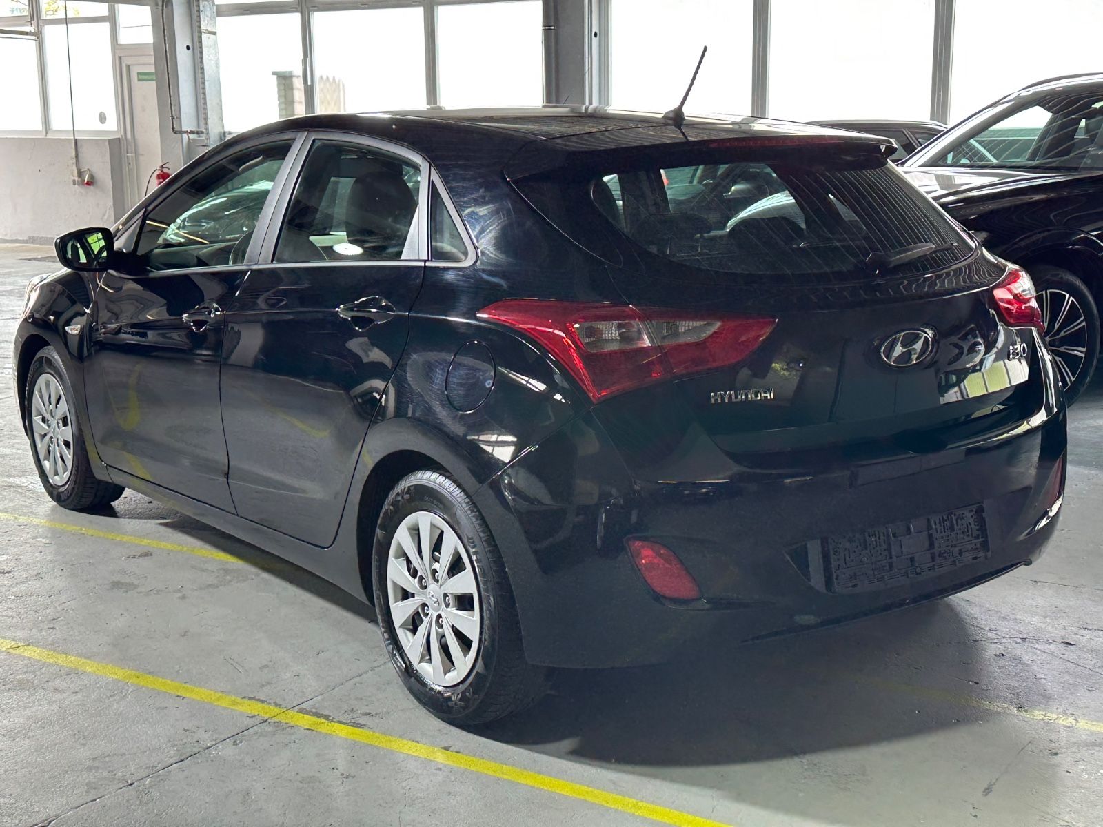 i30 blue Classic*1.Hand*Klima*MFL*LED*HU NEU*Ser
