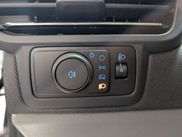 Ford Tourneo Custom Tit. 2.0 L1 NEUES MODELL