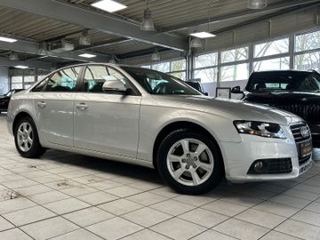 Audi A4 - 1