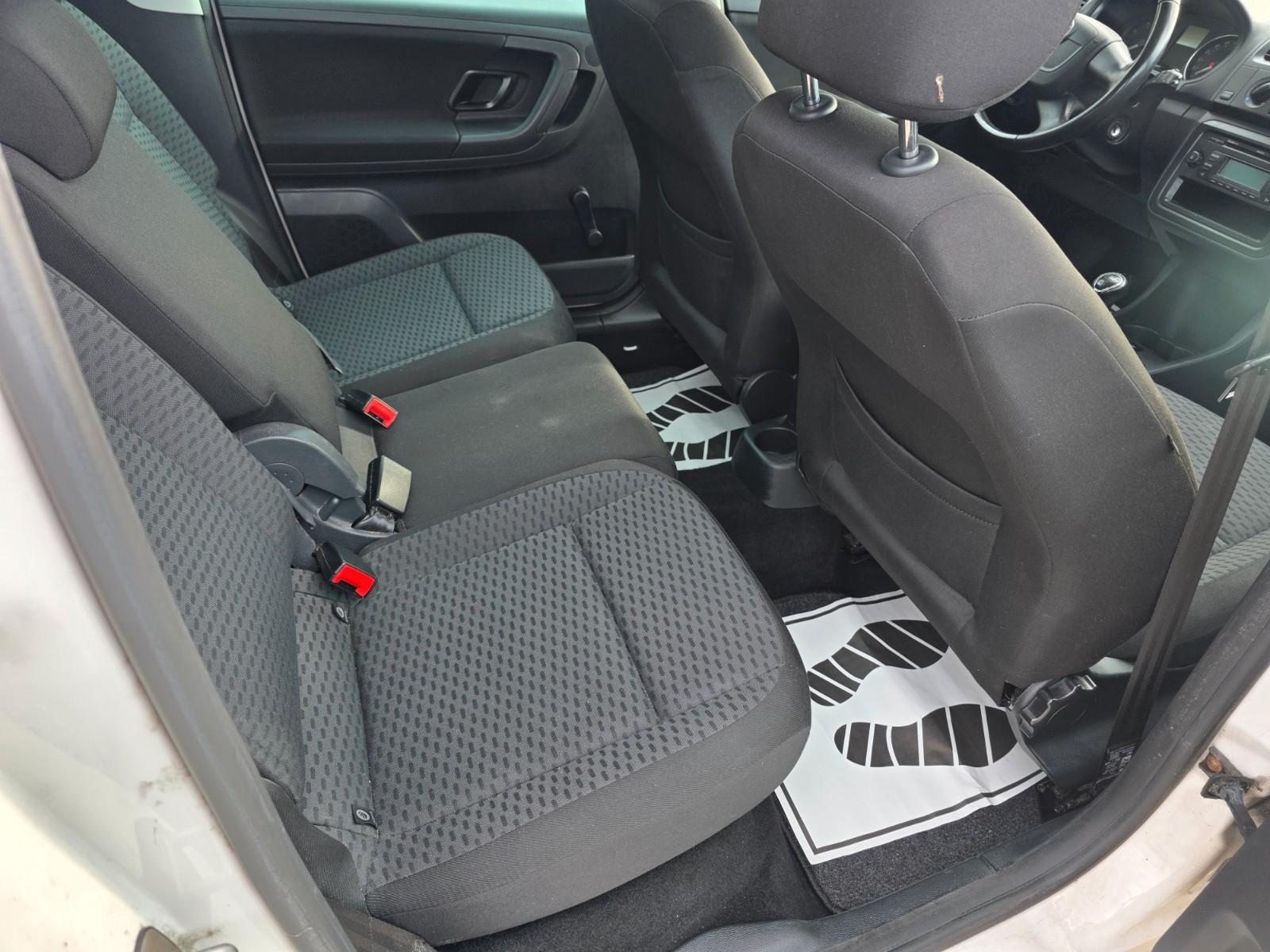 Skoda Roomster 2013 — photo 14