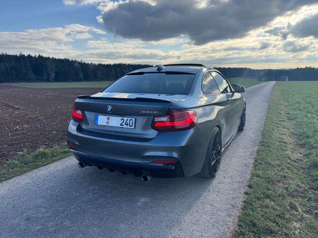 Image of BMW M240i