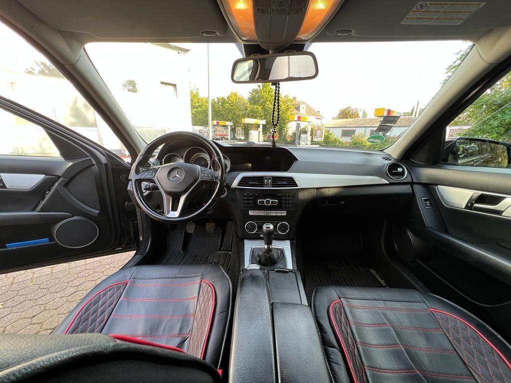 Mercedes-Benz C220 2011 — photo 9