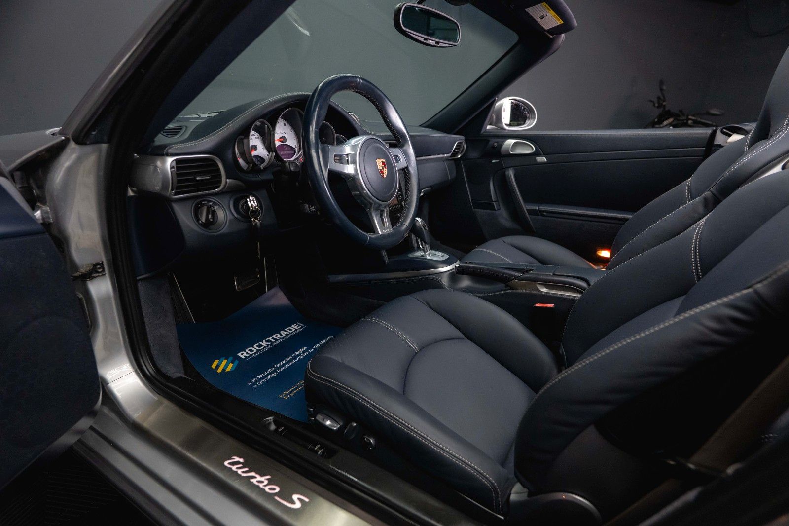 Fahrzeugabbildung Porsche 997.2 911 Turbo S Cabrio PDK*Keramik*Unfallfrei*