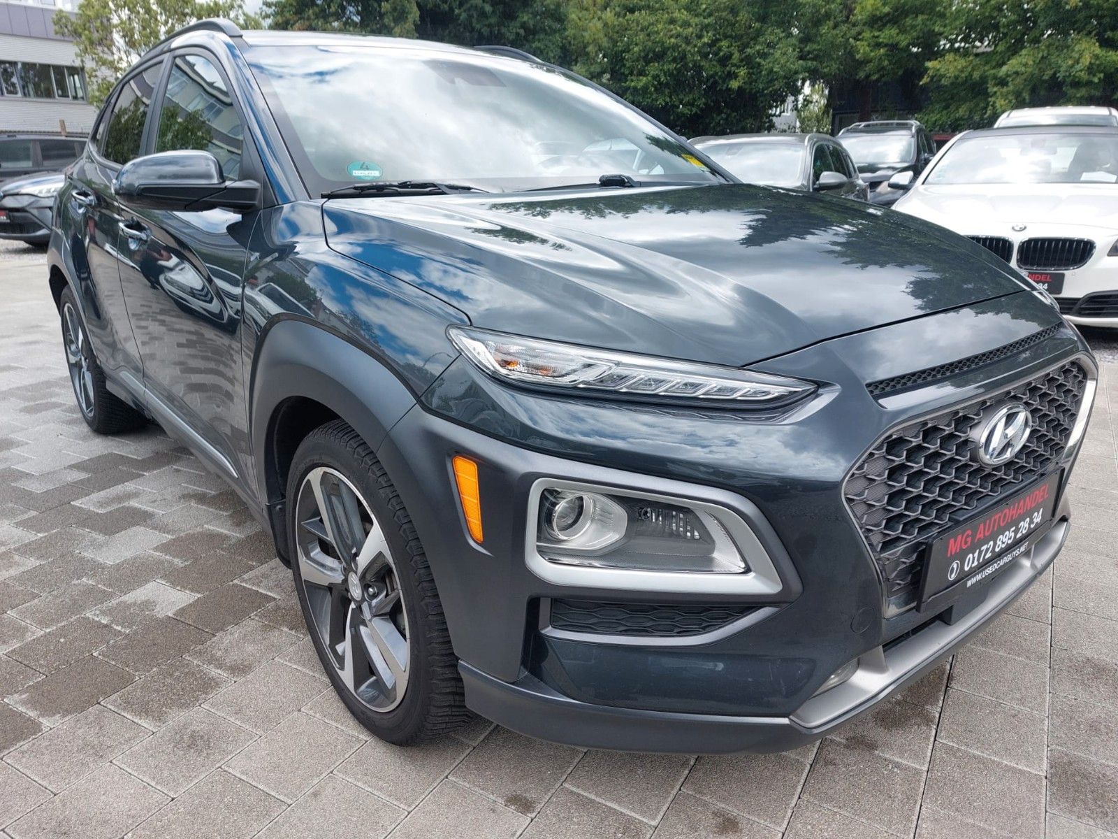 HYUNDAI Kona