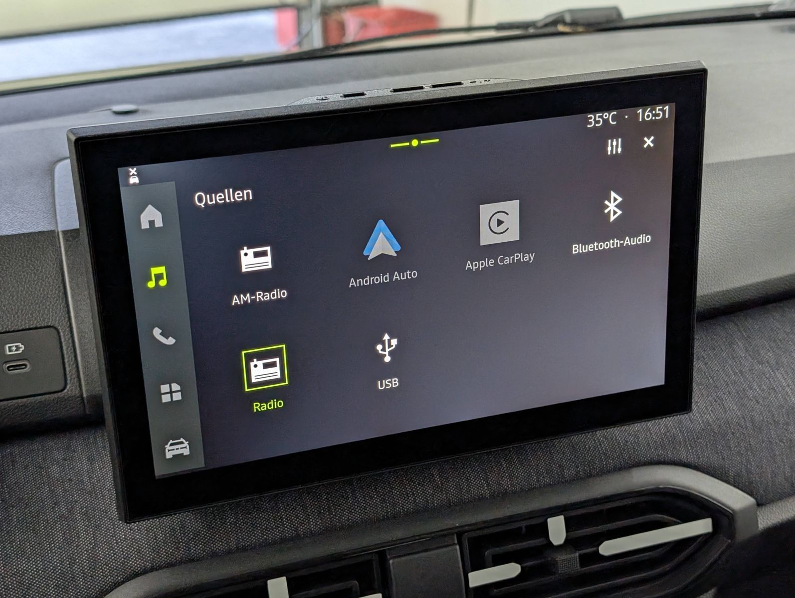 DACIA Sandero  Expression TCe 100 Kamera Media Display – Bild 19