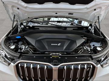 2022 BMW IX1 — миниатюра 19