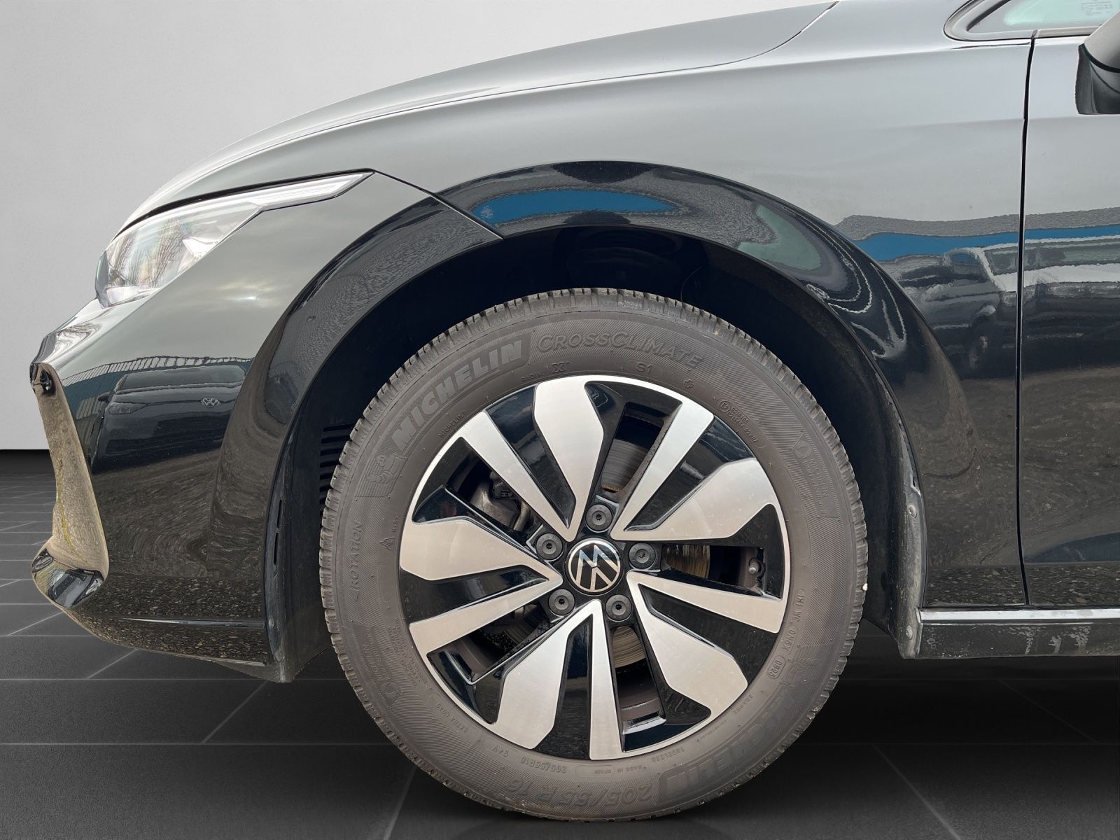 Volkswagen Golf - Bild 8