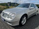 Mercedes-Benz C 200 Sportcoupe-Automatik-1 Hand-nur 53000 km- - Mercedes-Benz C 200: Coupé, Sport