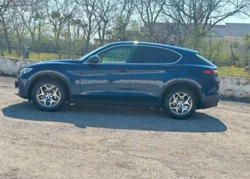 Alfa-Romeo Stelvio - 3