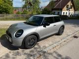 MINI Cooper C Essential Trim 17 Zoll Alu
