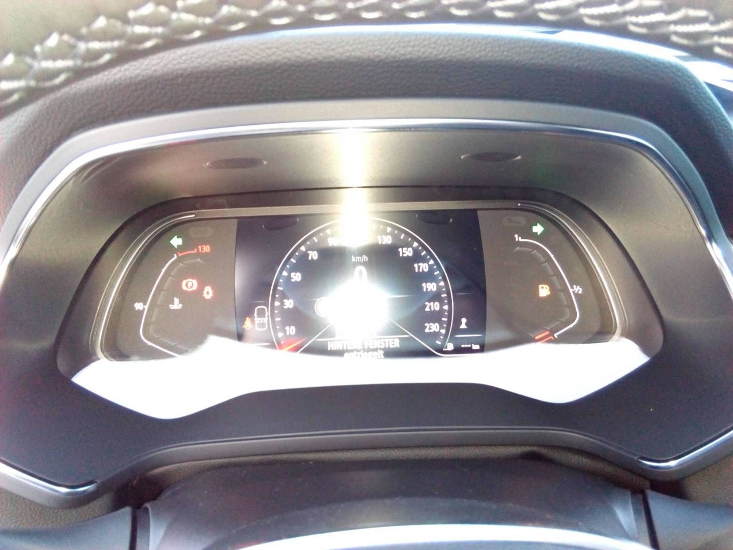 Fahrzeugabbildung Renault CAPTUR TECHNO TCe 140