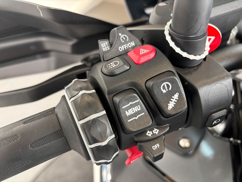 Fahrzeugabbildung BMW R 1250 GS ADVENTURE *SERVICE NEU *3 PAKETE