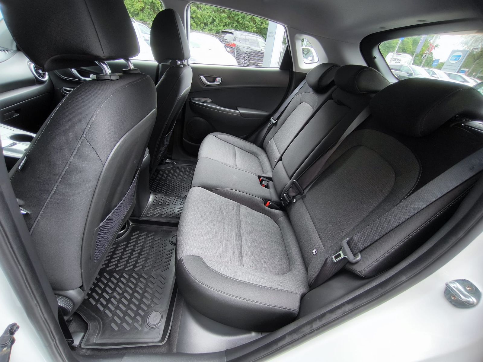 Fahrzeugabbildung Hyundai Kona Elektro Select SHZ+LHZ+KAMERA+ACC+DAB+