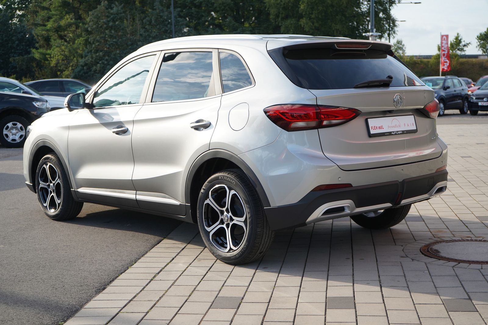 MG ZS