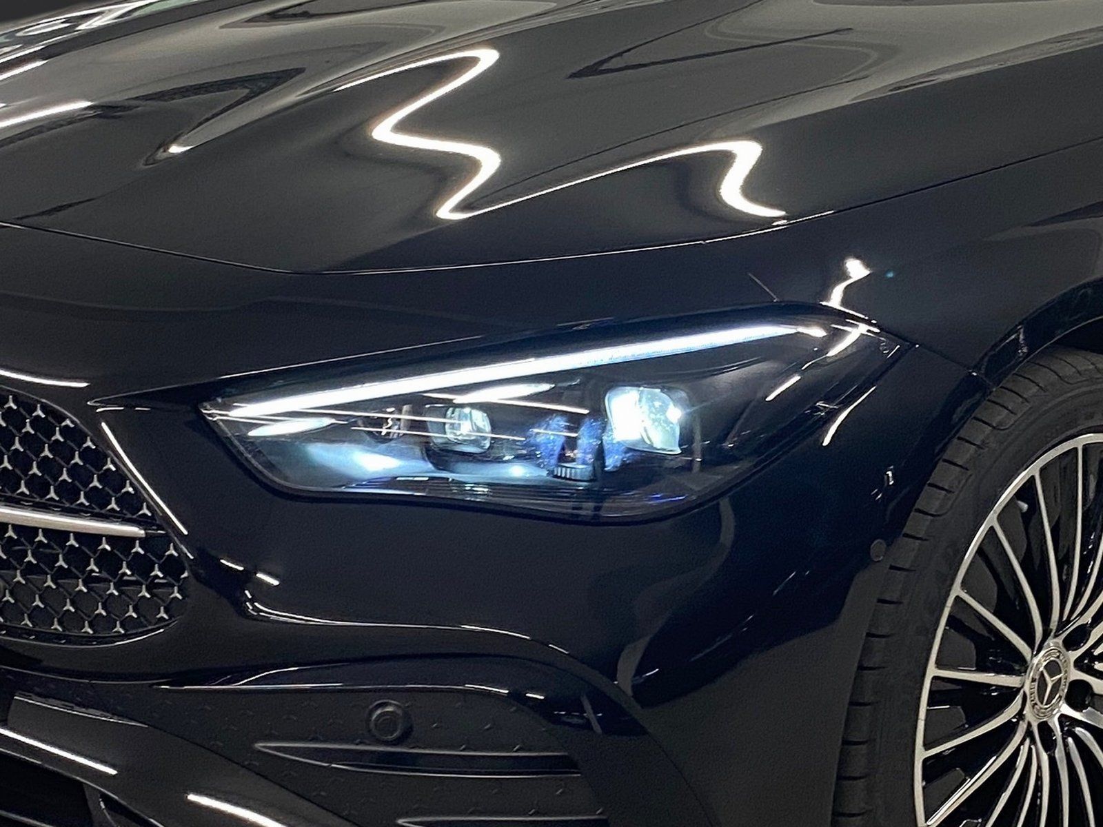 Fahrzeugabbildung Mercedes-Benz CLE 200 AMG Plus*Pano*STDHZG*HUD*360*Totwink*Mem