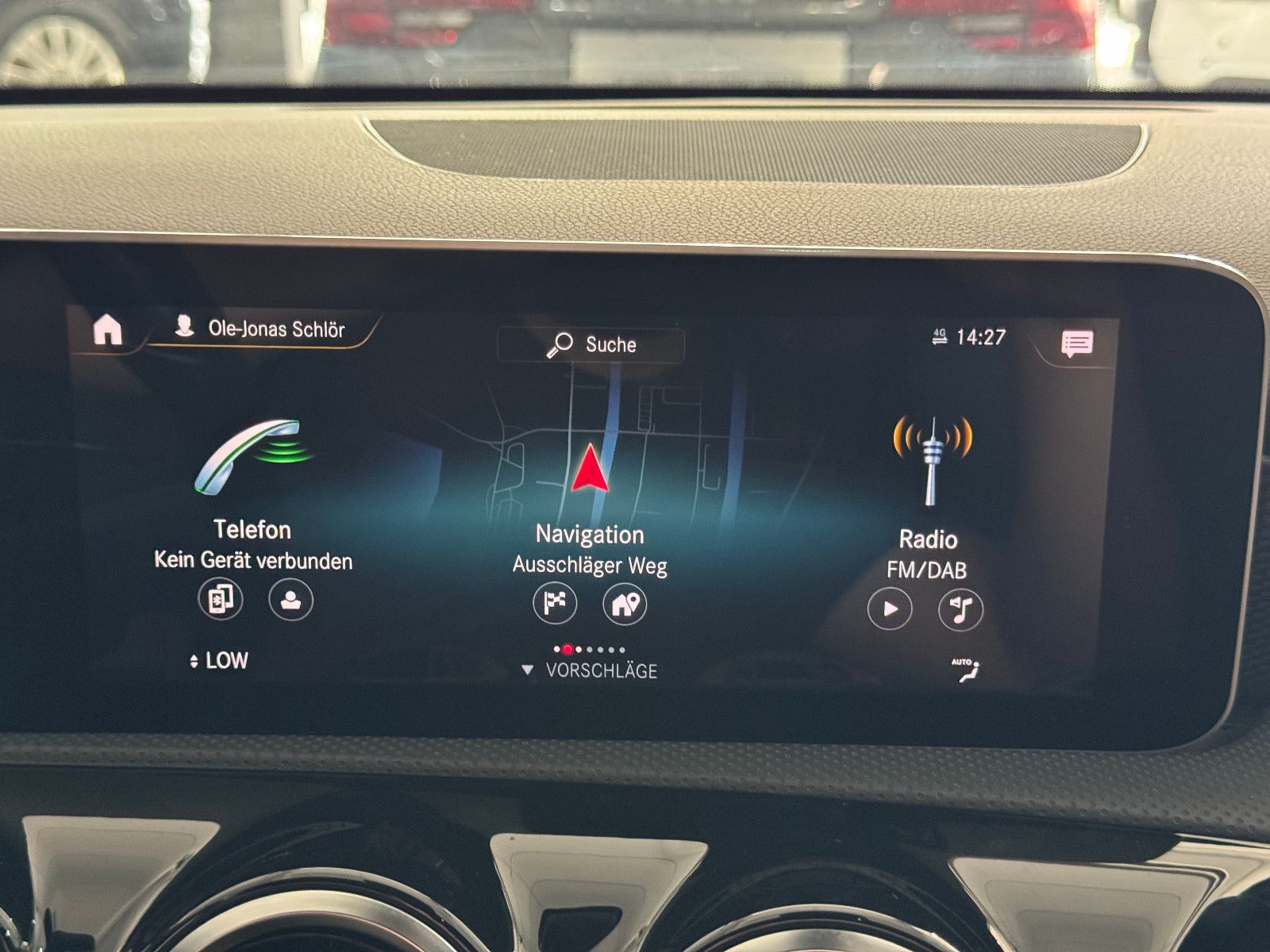 Fahrzeugabbildung Mercedes-Benz A 180 d PROGRESSIVE SPORTPAKET LED NAVI MBUX +