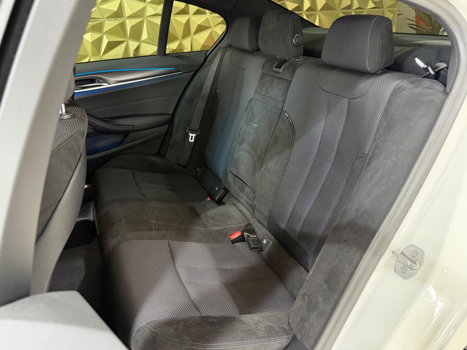 BMW 530e Lim. xDrive|M-SPORTPAKET|LASER|H&K|1.HAND|
