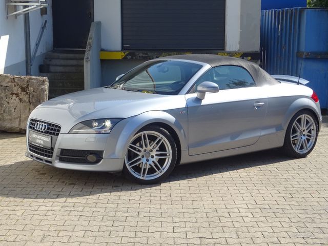 Audi TT Coupe/Roadster 2.0 TFSI Roadster S Line