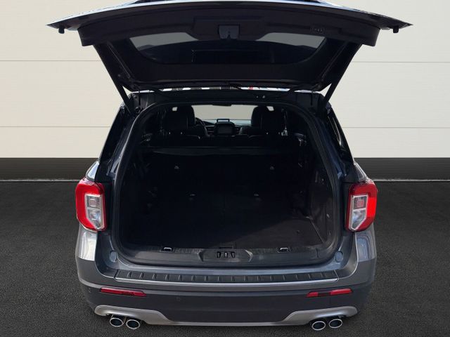 Ford Explorer Platinum Plug-in-Hybrid 4x4 7-Sitzer