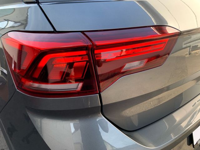 T-Roc 1.5 TSI DSG R-LINE BLACK STYLE KAM+AHK+ACC
