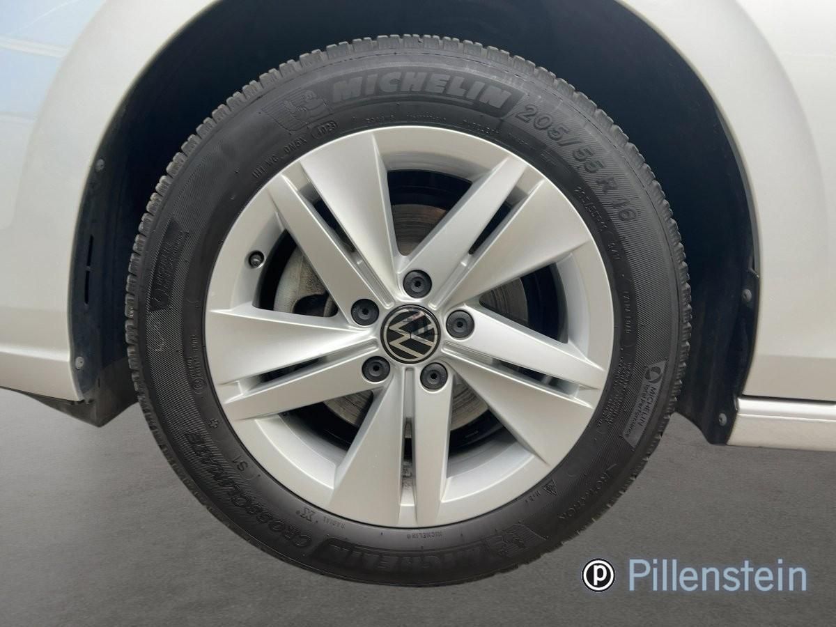 Volkswagen Golf - Bild 4