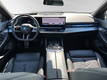 صورة مصغرة 11 لـ 2024 BMW I5