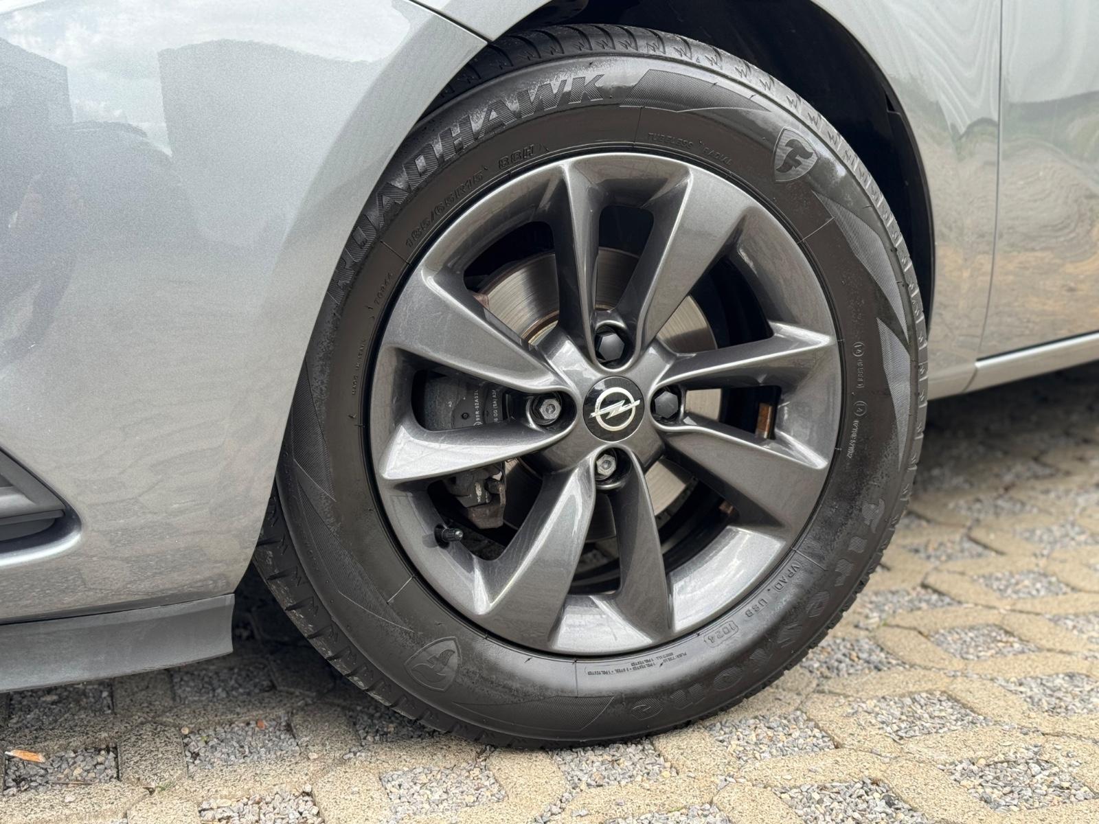 Opel Corsa S 1.4L *Rückfahrkamera*Sondermodel*LED*