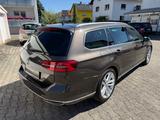 Volkswagen Passat Variant Highline BMT/Start-Stopp 4Motion - scheckheftgepflegte VW Passat Variant