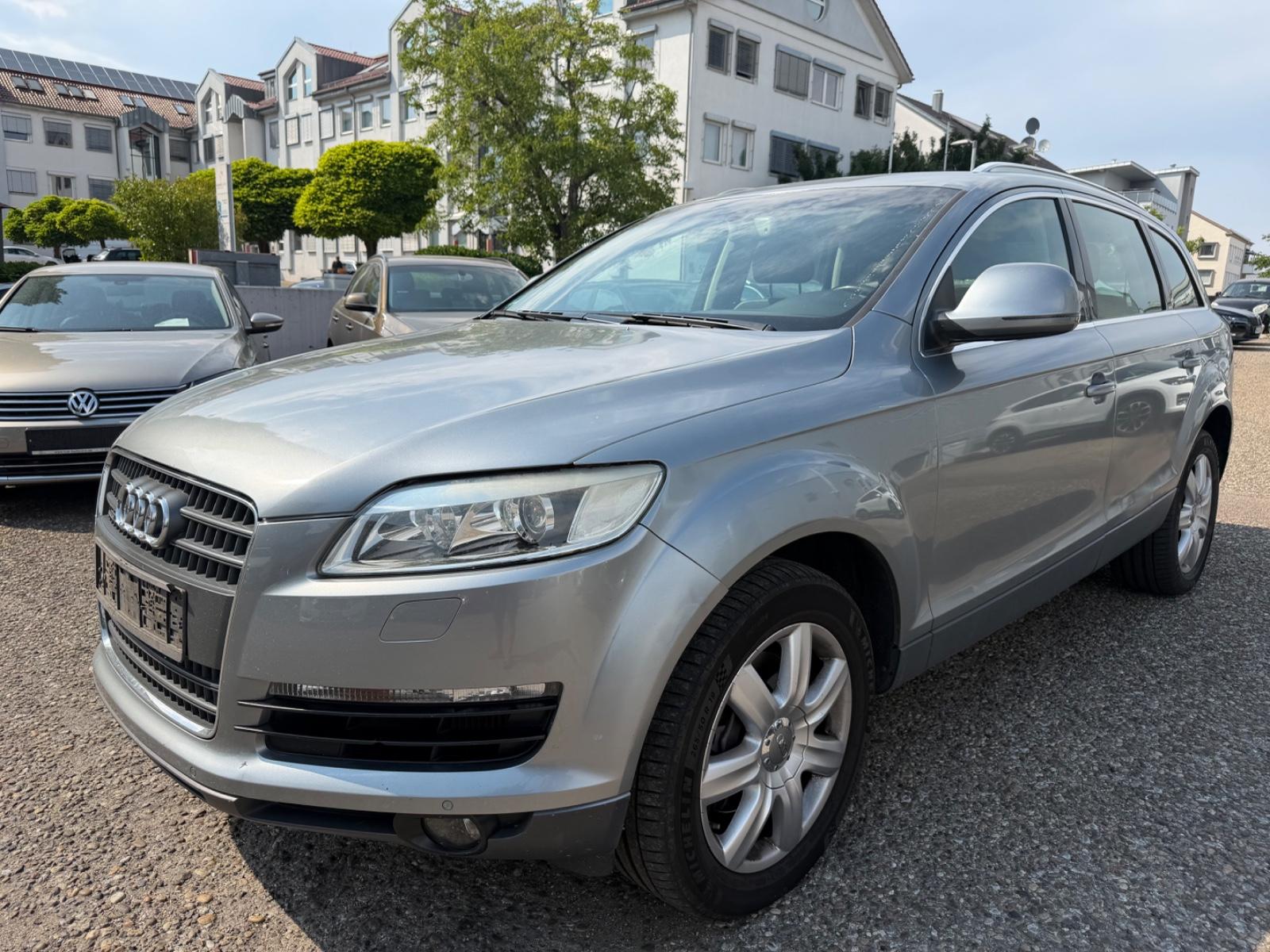 Audi Q7 3.0 TDI quattro*7.Sitzer*AHK*Totwinkel*3.Hd*