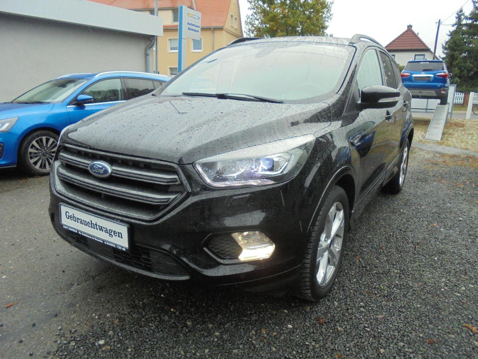 Ford Kuga ST-Line, Xenon, Navi, Winter-Paket, Einpark