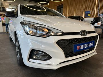 MYAUTOCENTER – Gebraucht- und Jahreswagen mit Werkstattservice in Pfaffenhofen Hyundai i20 *TÜV:828*KLIMA*TEMPO*CARPLAY*PDC*CAM*