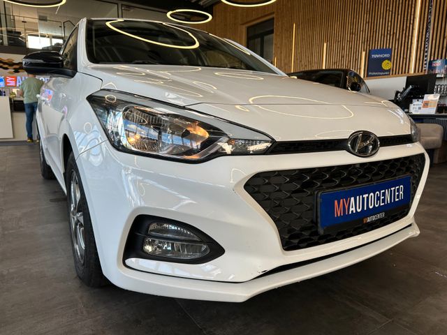 MYAUTOCENTER – Gebraucht- und Jahreswagen mit Werkstattservice in Pfaffenhofen Hyundai i20 *TÜV:828*KLIMA*TEMPO*CARPLAY*PDC*CAM*
