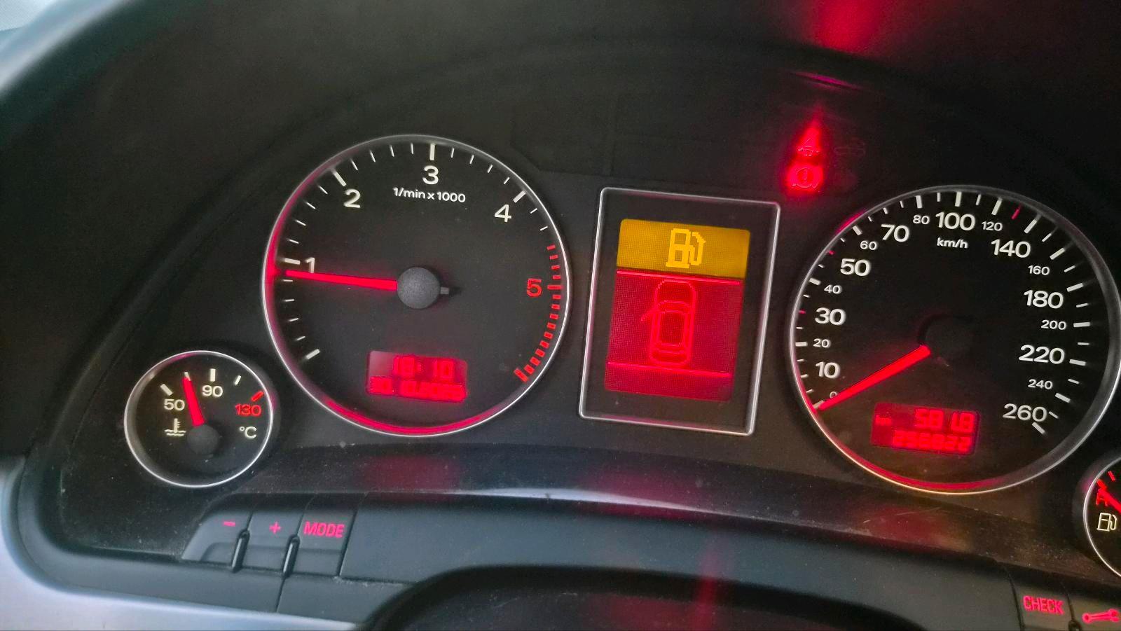 Audi A4 2006 — photo 5